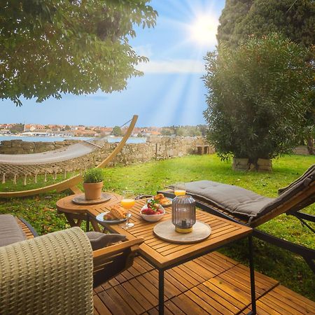 Exclusive Seafront Bacchus Apartment Porec Exterior photo