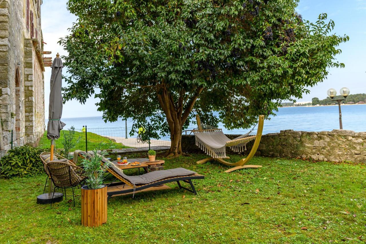 Exclusive Seafront Bacchus Apartment Porec Exterior photo