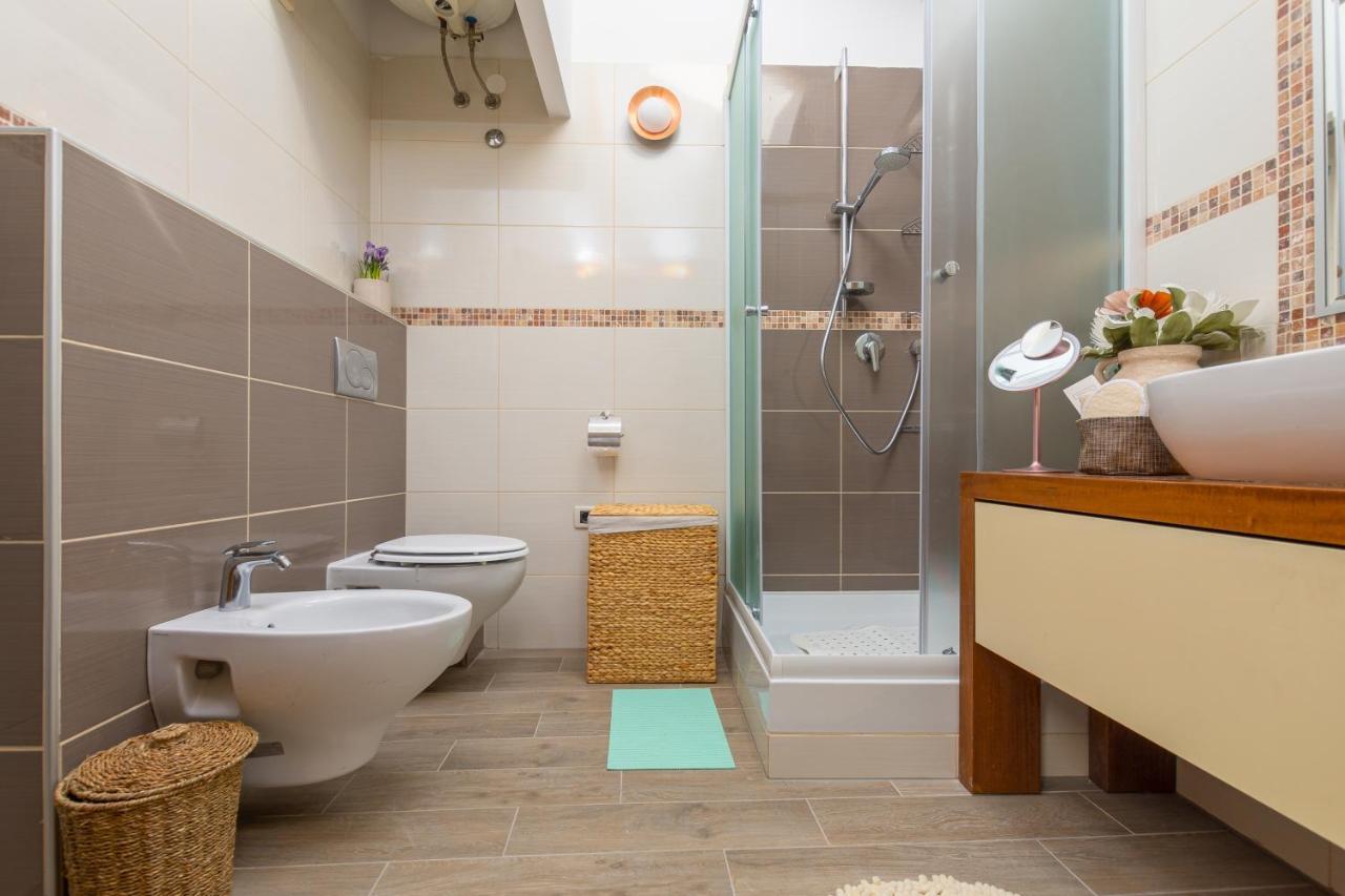 Exclusive Seafront Bacchus Apartment Porec Exterior photo