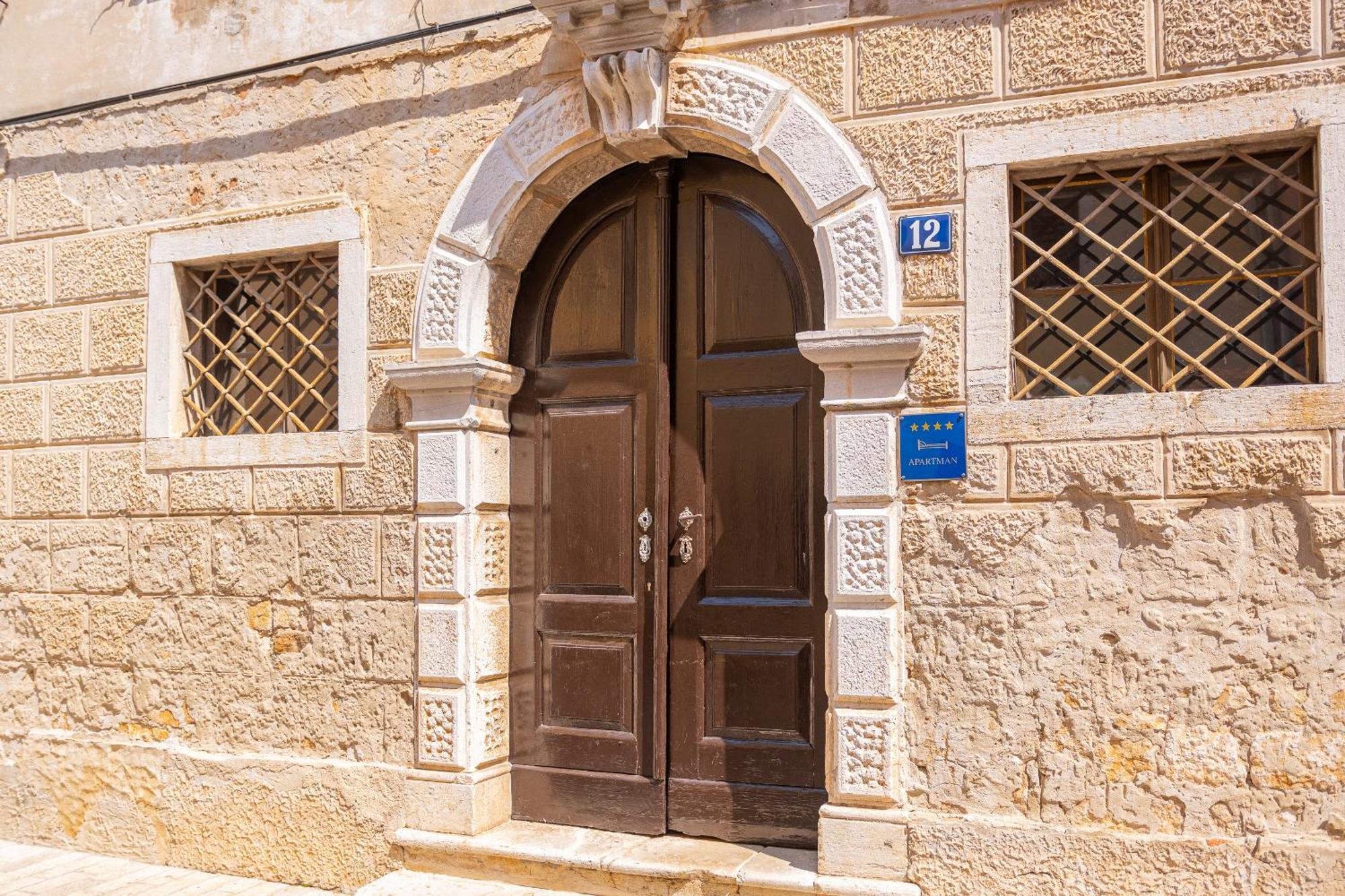 Exclusive Seafront Bacchus Apartment Porec Exterior photo